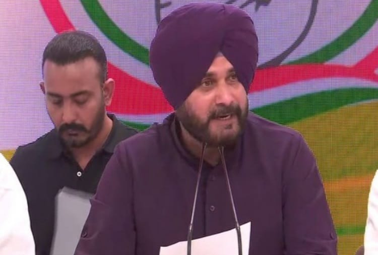 Navjot Singh Sidhu sent resignation to Punjab Chief Minister Captain Amrinder Singh