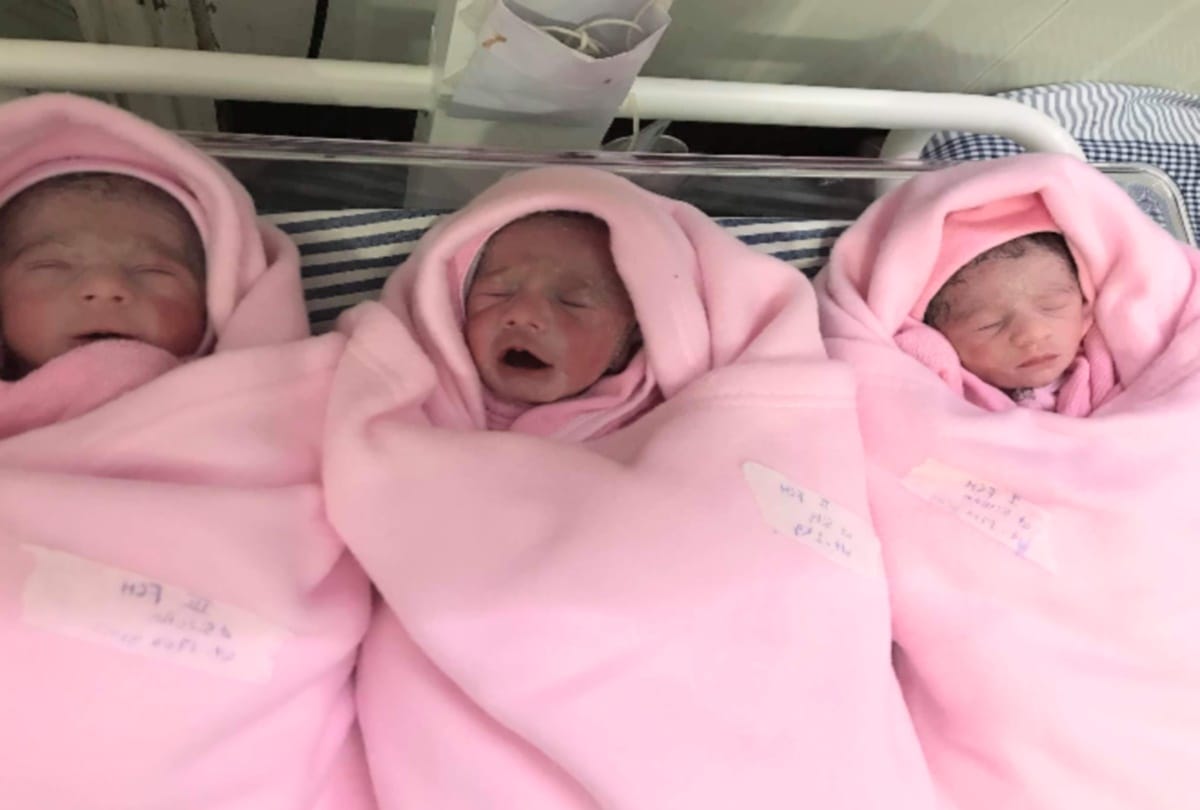 woman gave birth to three infant girls in private hospital una