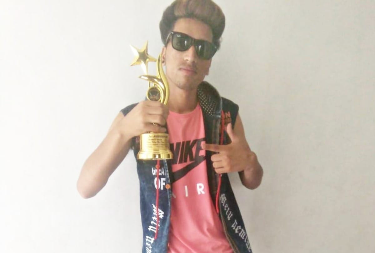 Sanjay wins kisme kitna hai dum competition chamba himachal pradesh