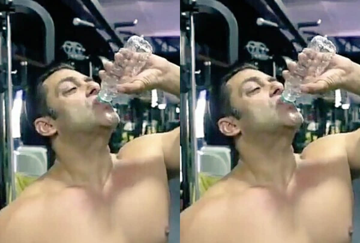 salman khan played with nephew ahil and yohan video viral