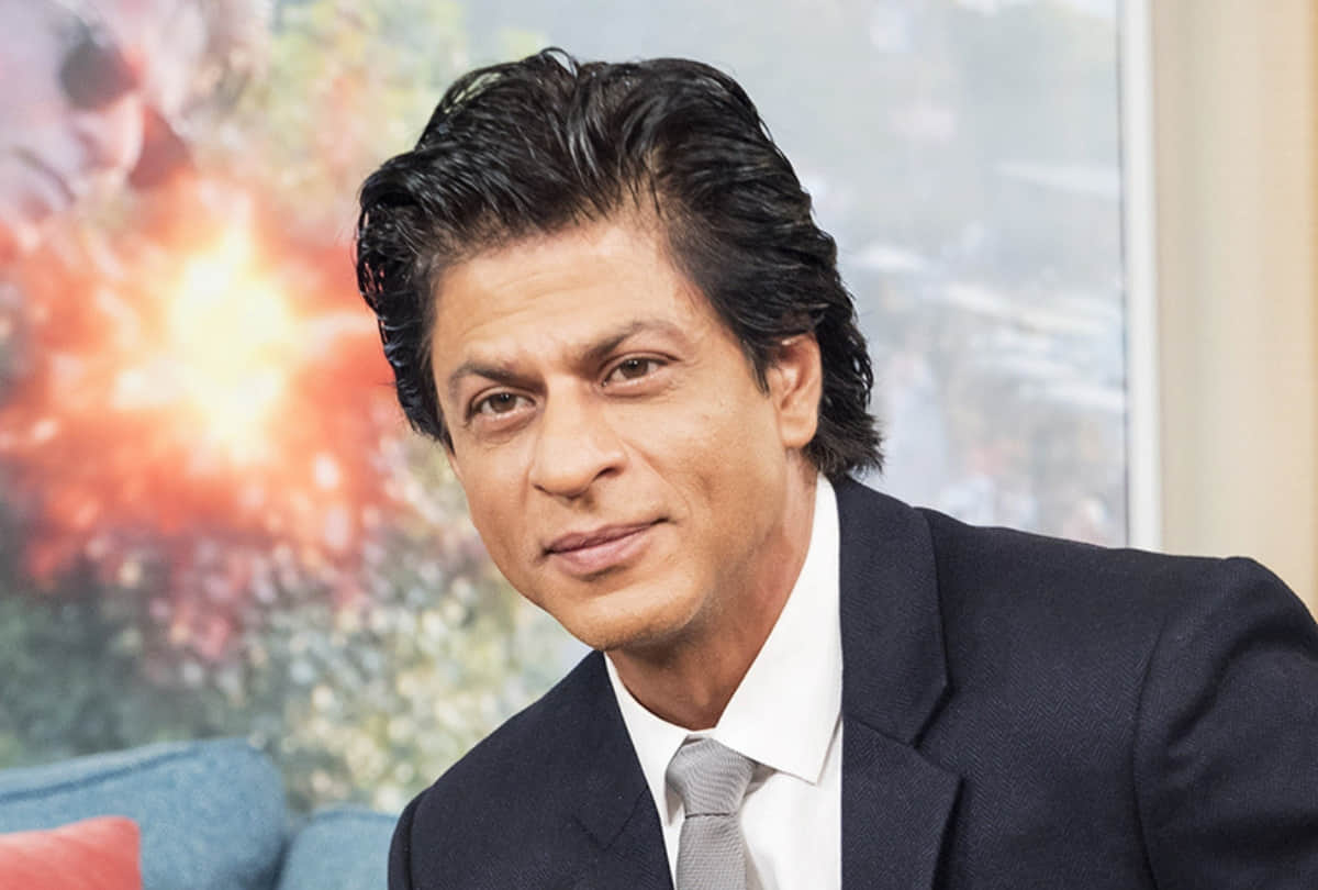 Shah rukh Khan gave 20 answer of his fans question