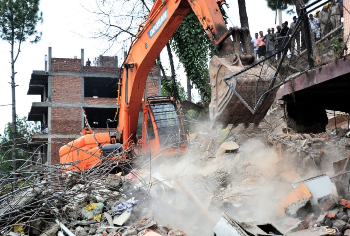 building will be built in Villages now with the help of retired engineers