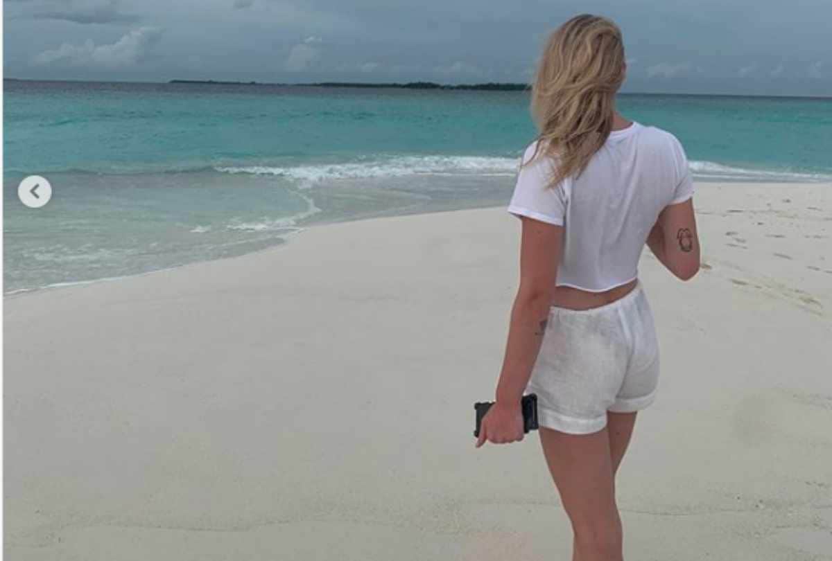 priyanka chopra sister in law sophie turner and joe jonas enjoying honeymoon in maldives