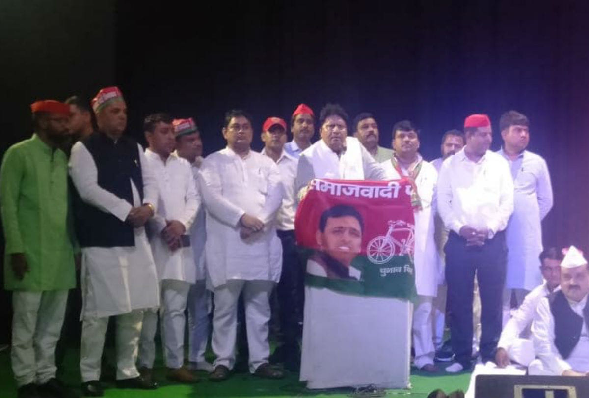 sp leader ramji lal suman statment over Mayawati in samajwadi samagam agra