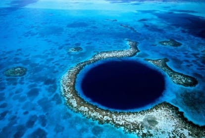 Mysterious pits in the world Whose features and photos are shocking