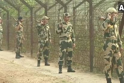 BSF arrested ten people including five indians from Meghalaya and Bangladesh border