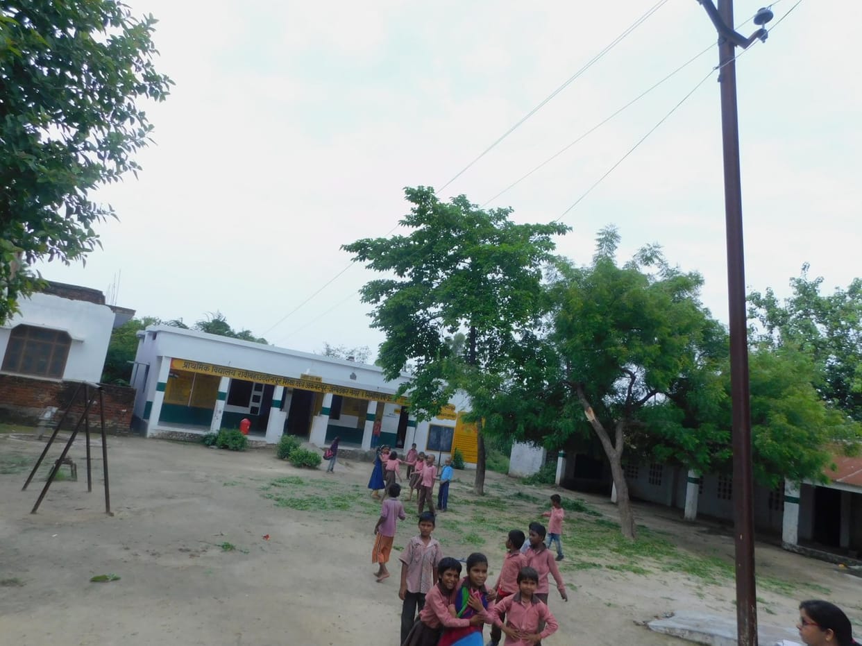 high tentaion light goes above 15 school