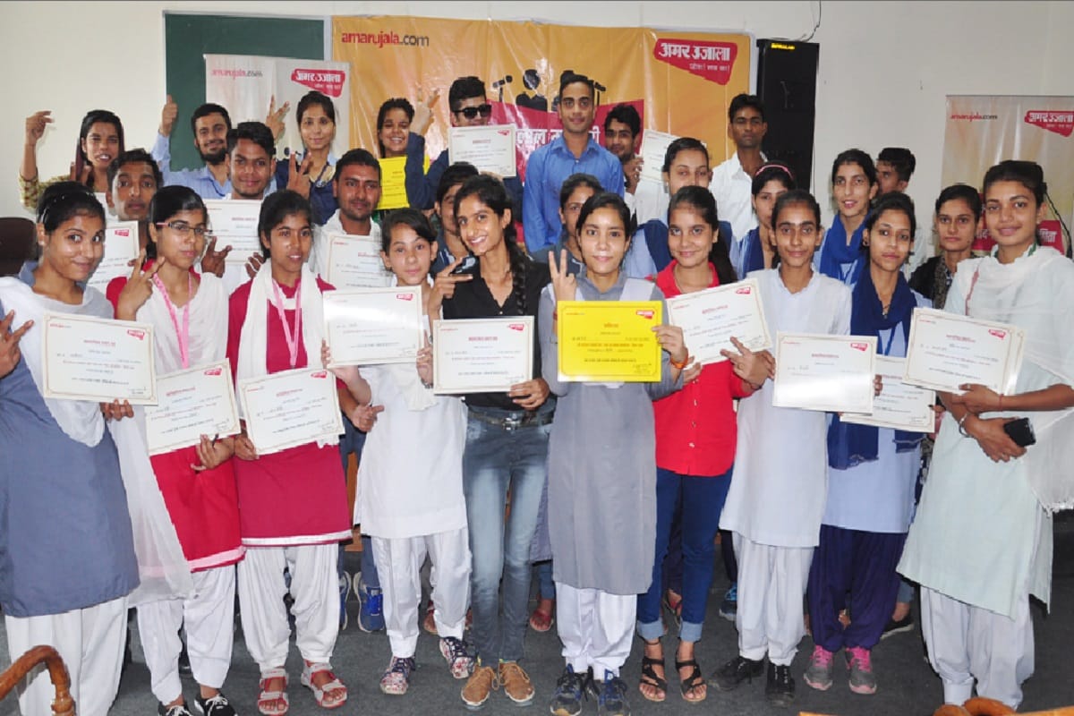 Amar Ujala Foundation: Shashwat Vats got first place in debate competition at Saharanpur