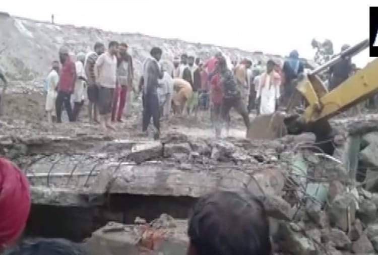monsoon rainfall, rescue operation, the cow shelter roof collapsed in bathinda of punjab