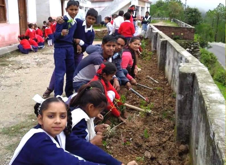 60 plants planted in Rajiv Gandhi Navodaya Vidyalaya, Santhupada