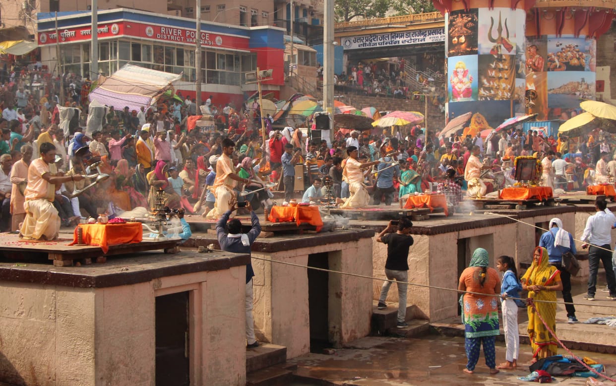 ganga Aarti done in afternoon due to Lunar eclipse in kashi