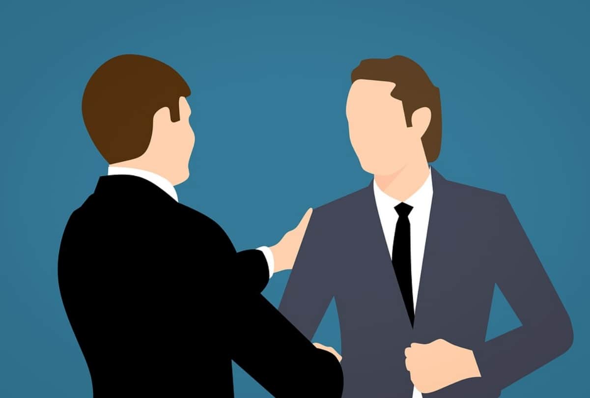 Males who smoke with boss likely to get faster promotions, Result of a Research
