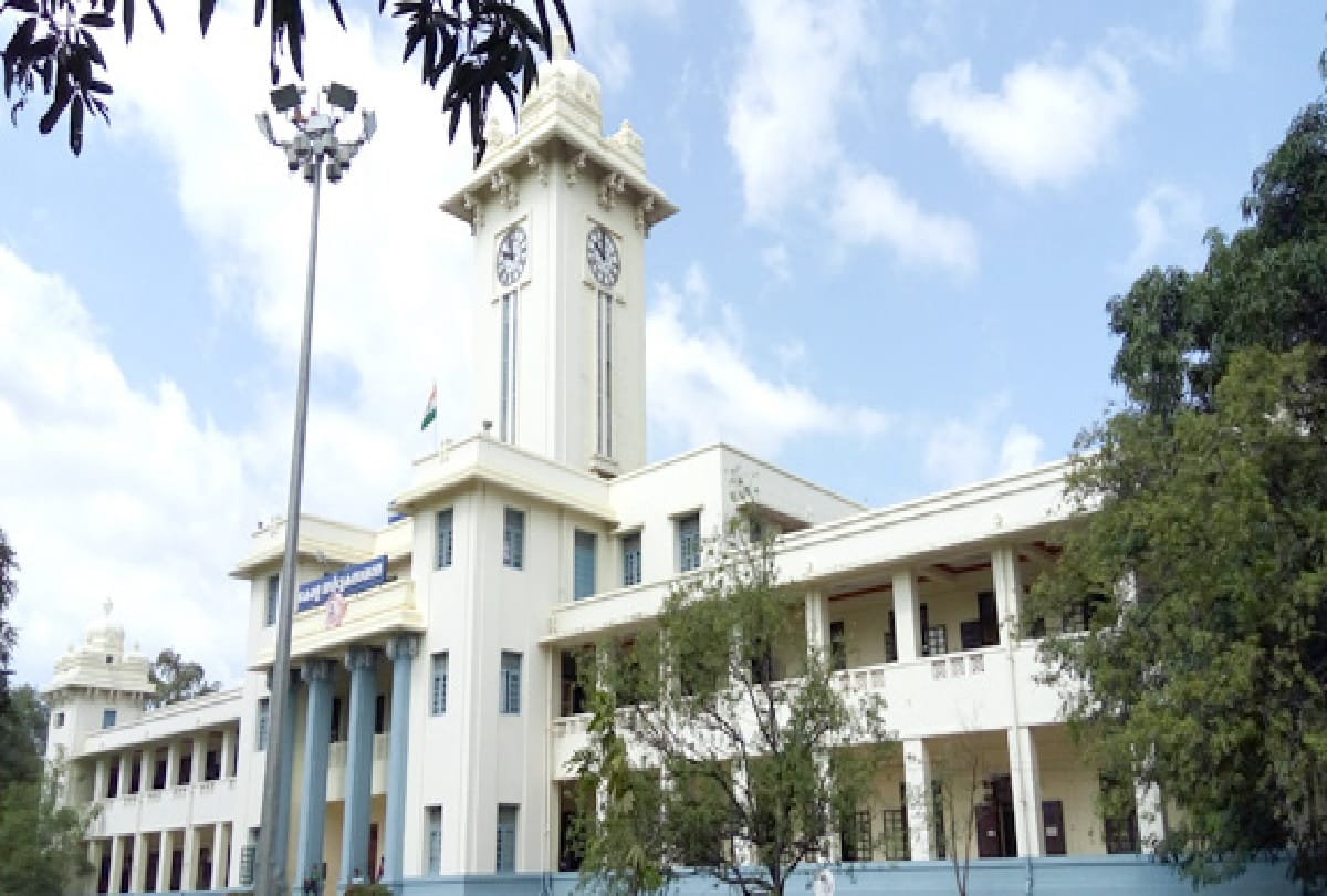 Kerala University allowed six-month maternity leave to girl students