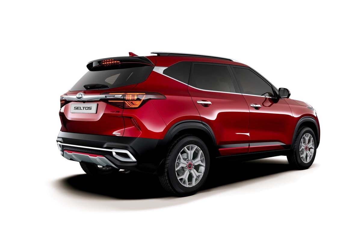 Know Hyundai Creta and MG Hector Rival Kia Seltos SUV base Variant features list with specifications