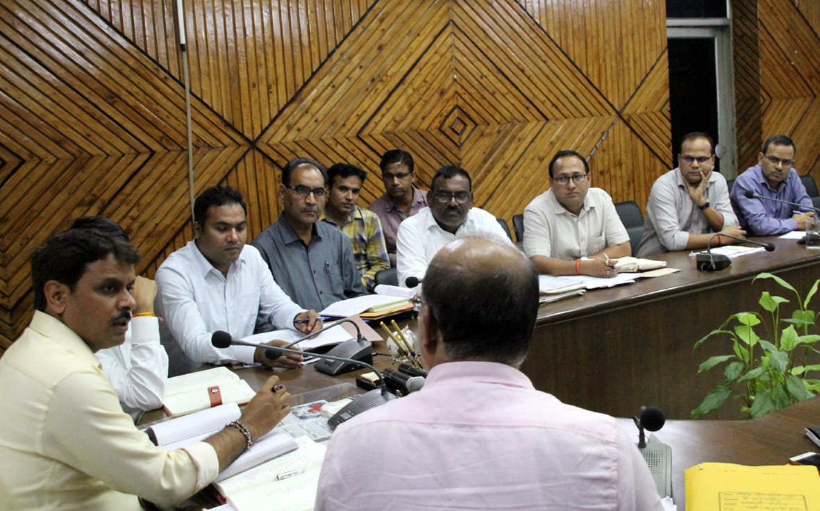 25 flood relief outposts in the district established: DM