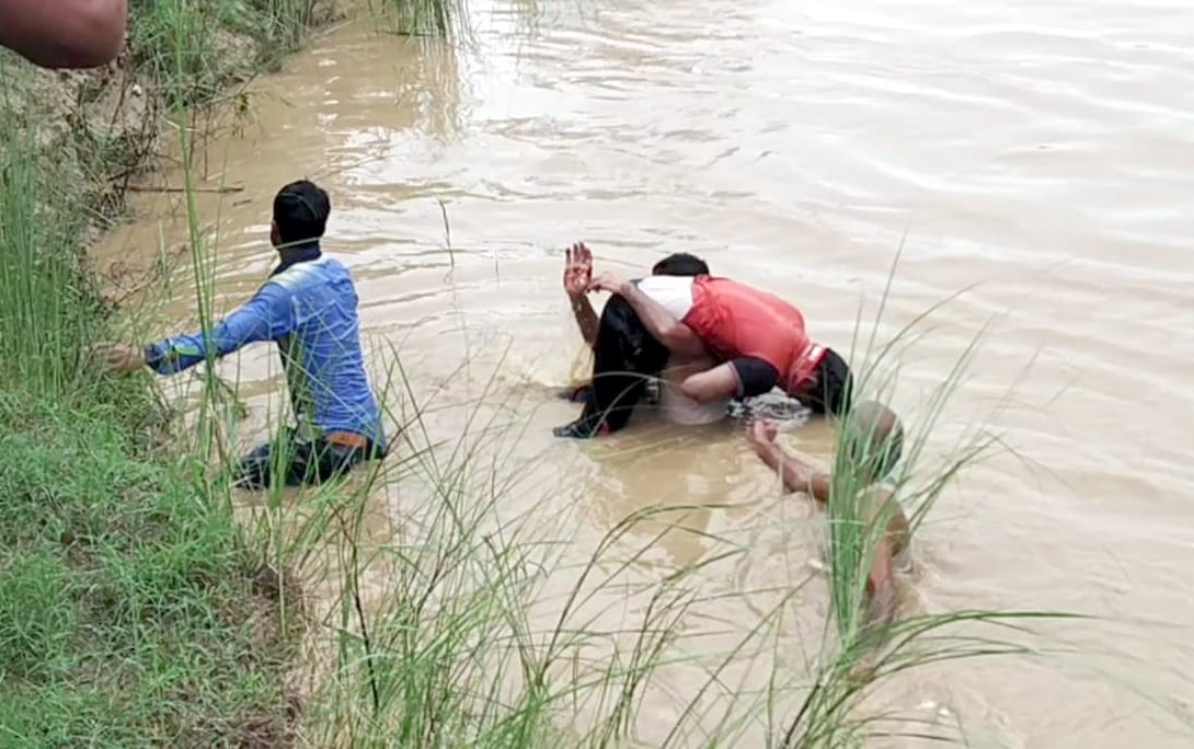 Youth killed in Malan river, found dead after three hours