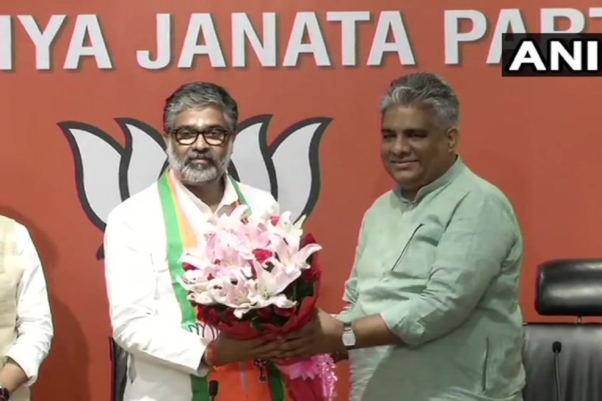 Neeraj Shekhar, son of Former Prime Minister Chandrashekhar joins BJP today