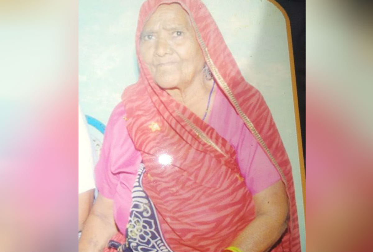 old women shot dead in home during robbery at basai jagner crime news