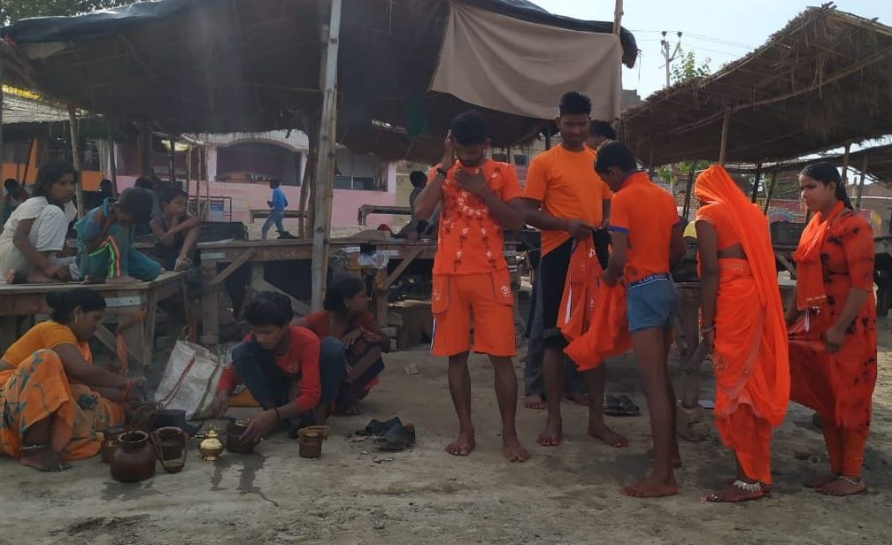 ,prayagraj varanasi ,kawad yatra 2019 start date ,kanwariya ,kanwariya ka gana ,baba vishwanath ,baba vishwanath temple ,sangam ,prayagraj ,prayagraj news ,kawad jal date 2019 ,kawadiya ,kawad mela 2019