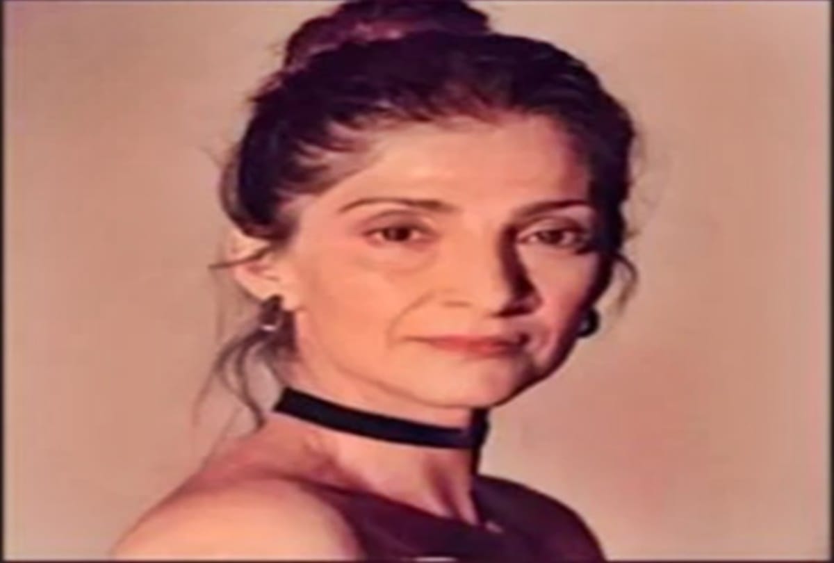 Bollywood old celebs varun Arjun kapoor John abraham Sonam kapoor Ranveer Singh Deepika padukone