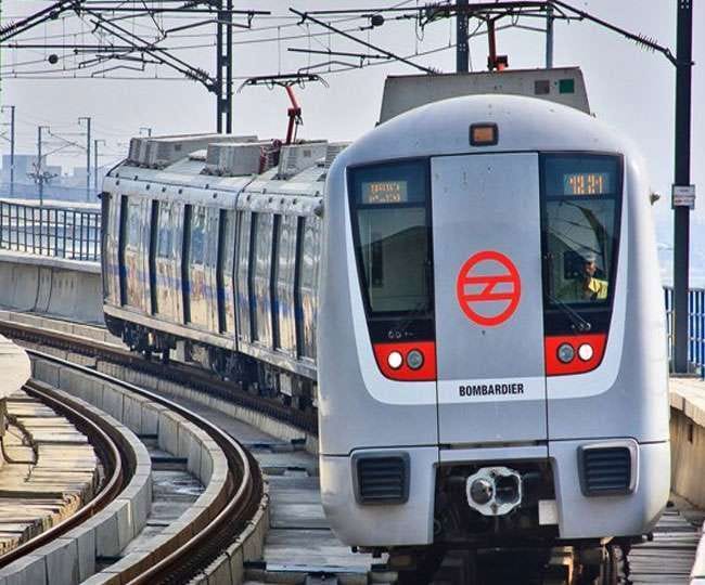 manual system along with delhi metro technology failed In case of woman death due to saree getting stuck