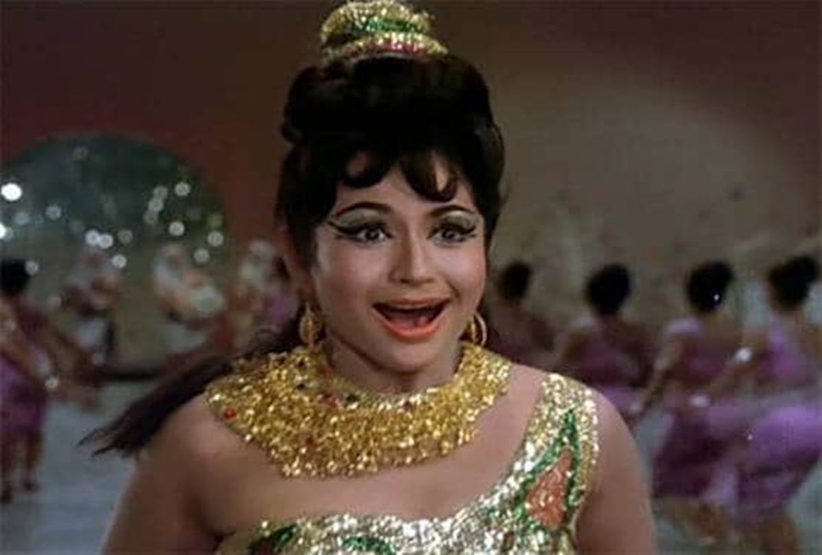 Helen Birthday Special Know About Her Filmy Journey And Marriage With Salim  Khan - Entertainment News: Amar Ujala - इस वजह से बुर्का पहन बाहर निकलती  थीं हेलन, 27 साल बड़े पति