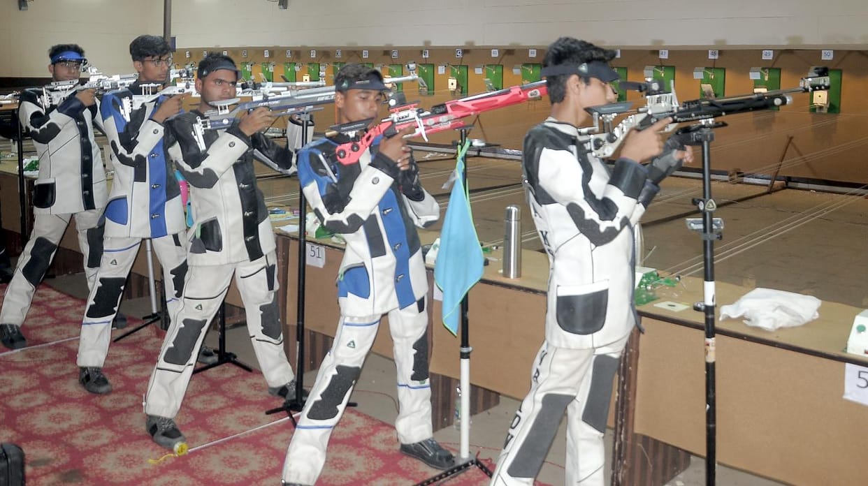 Shamli's team captures trophy in shooting