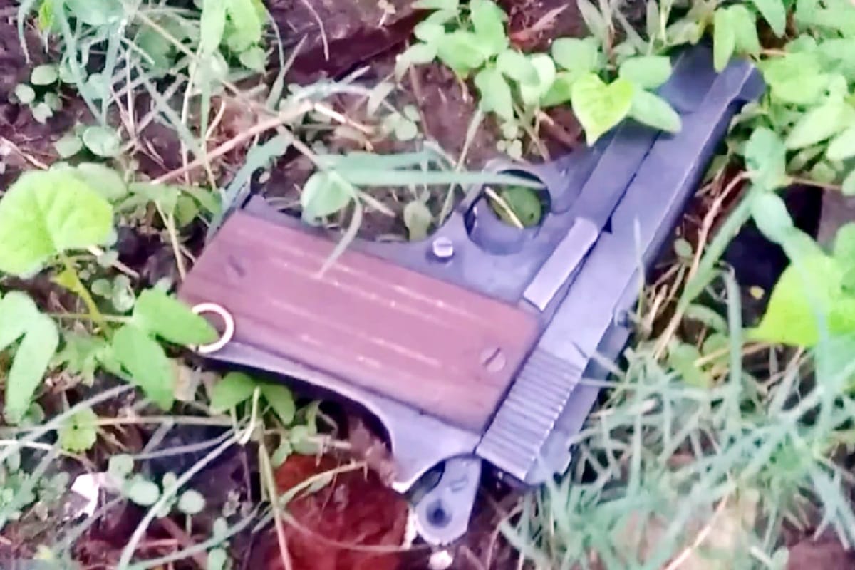 UP police took  revenge of  Martyrdom of Daroga durgvijay singh by killed four criminals