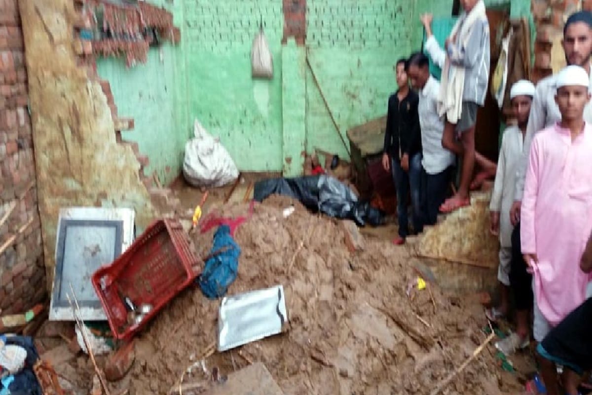Three child death and many injured in house roof fall due to rain in Muzaffarnagar district