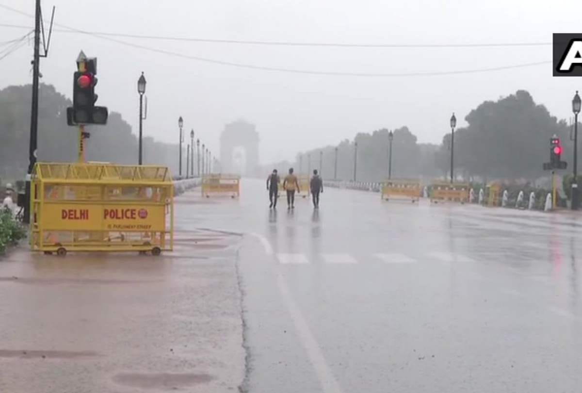 heavy rain in Delhi and nearby areas as IMD issues red alert
