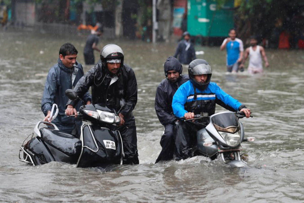 monsoon bike riding monsoon driving tips in hindi bike riding in monsoon driving tips in hindi