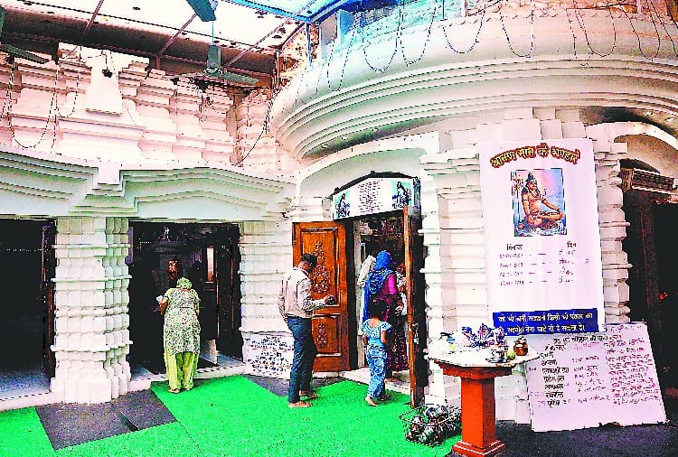 sawan 2019, history of 67 year old shiv temple in sector 8 chandigarh