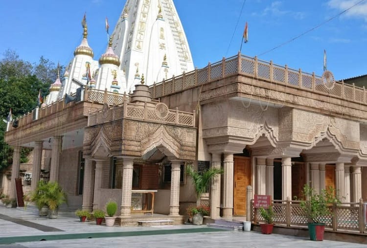 sawan 2019, history of 67 year old shiv temple in sector 8 chandigarh