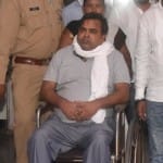 पूर्व कैबिनेट मंत्री गायत्री प्रजापति।