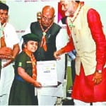 राज्यपाल ने किया सम्मानित