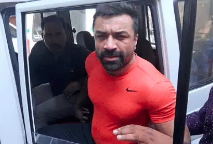 ajaz khan arrested by mumbai police for tik tok case