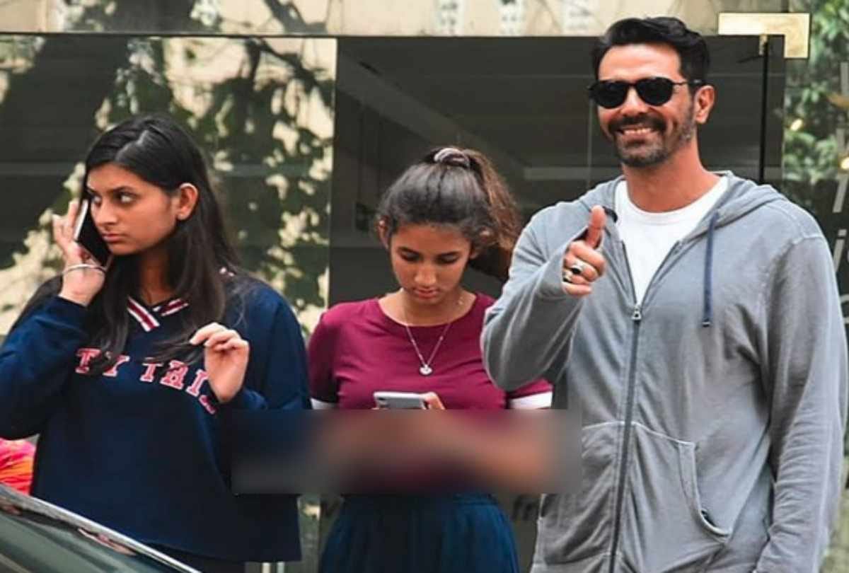 Arjun Rampal shares his 25 years throwback photo during modelling days