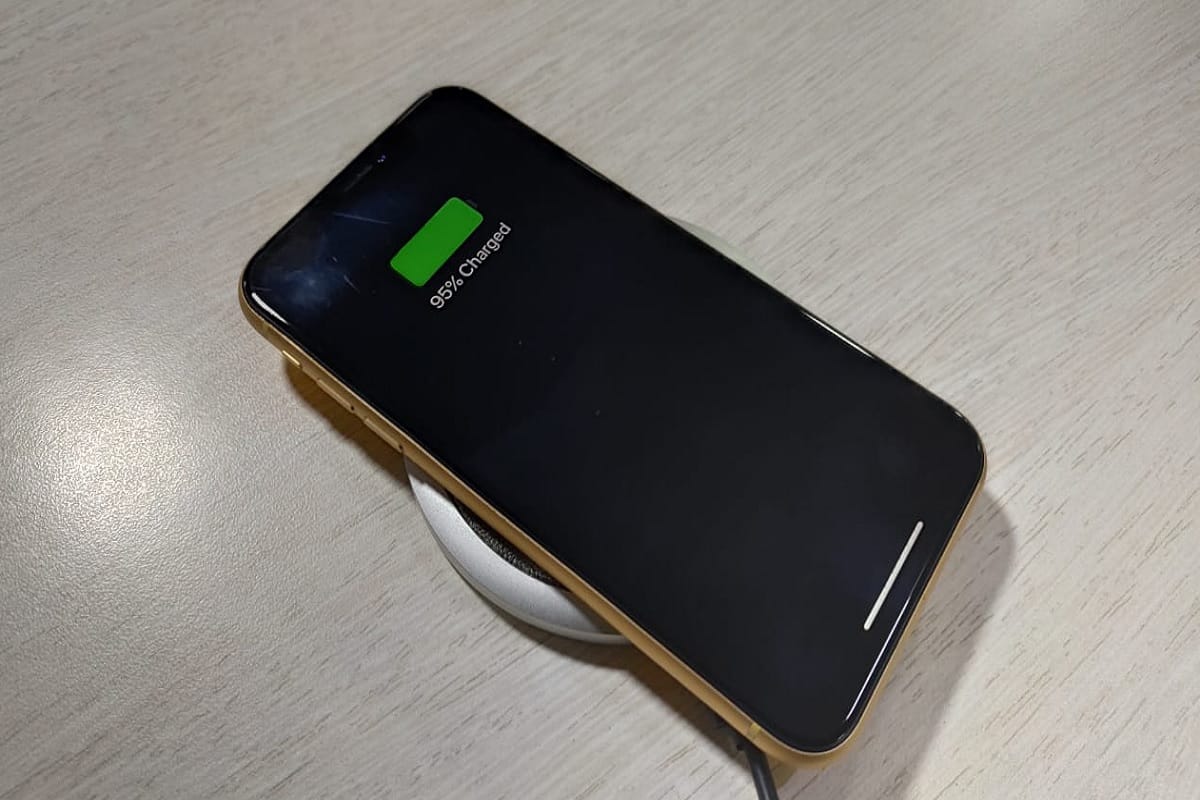 Gizmore 10W GIZ WC801 Wireless Charger review