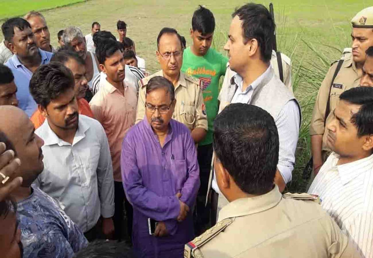 retired Principal died due to electric current in auraiya
