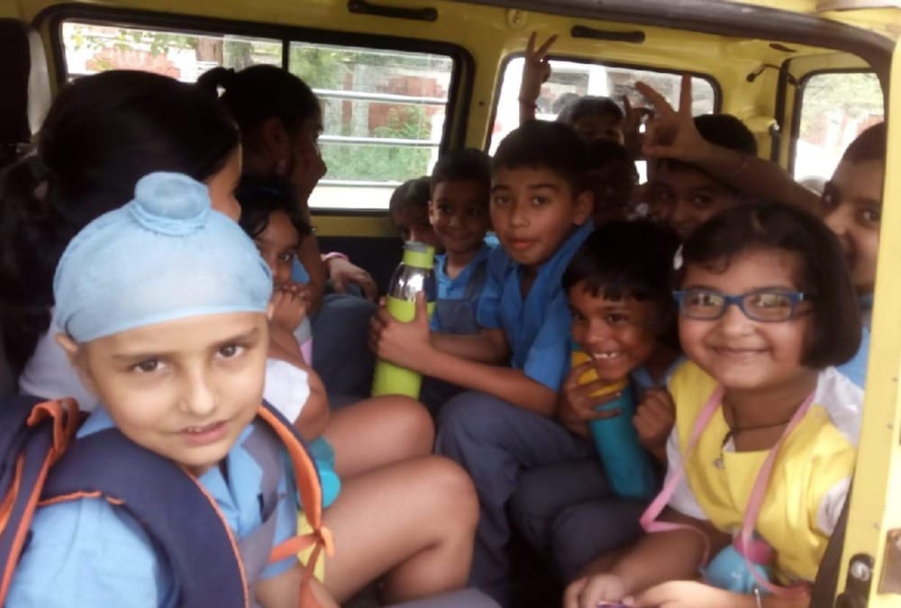 RTO seized 17 school vehicles for overLoading students in dehradun