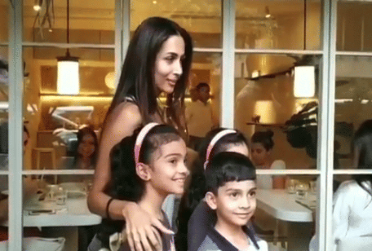 malaika arora trolled when fans snapped