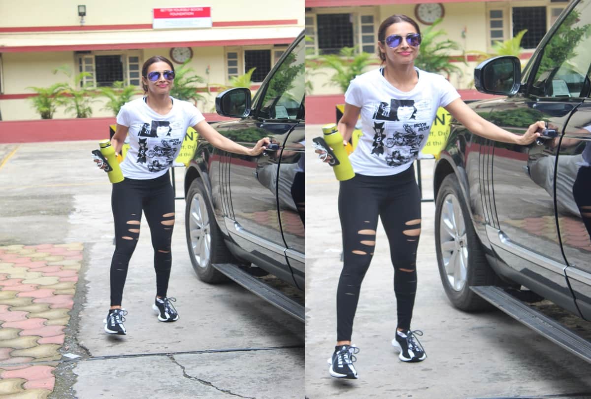 Spotted  Khushi kapoor Malaika arora Nora Fatehi bruna abdullah Esha Gupta Amisha Patel farah Khan
