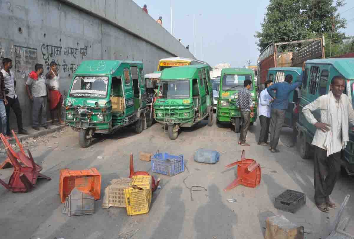 Truck hit to student in Kanpur