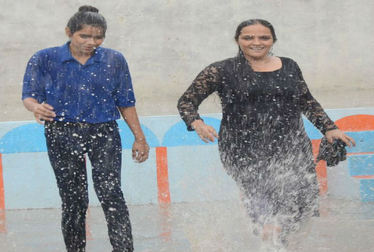 Savan 2019 heavy rain in agra
