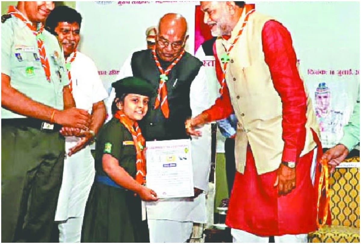 Governor honoured St. John's School Student