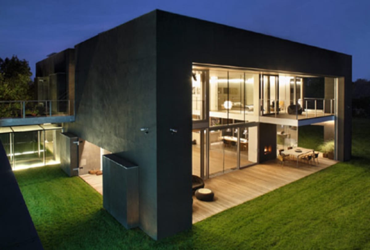Safest house in the world Modern fortress with sliding concrete walls in Poland