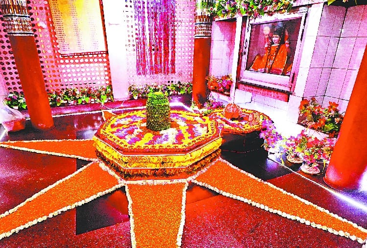 sawan 2019, lord shiva, history of shiv mandir in sector 30 chandigarh