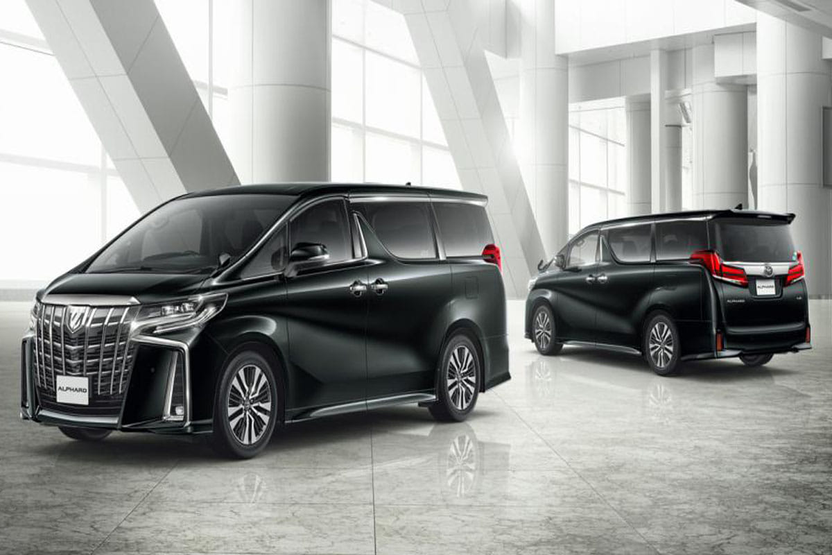 Toyota Vellfire luxury MPV coming in October 2019