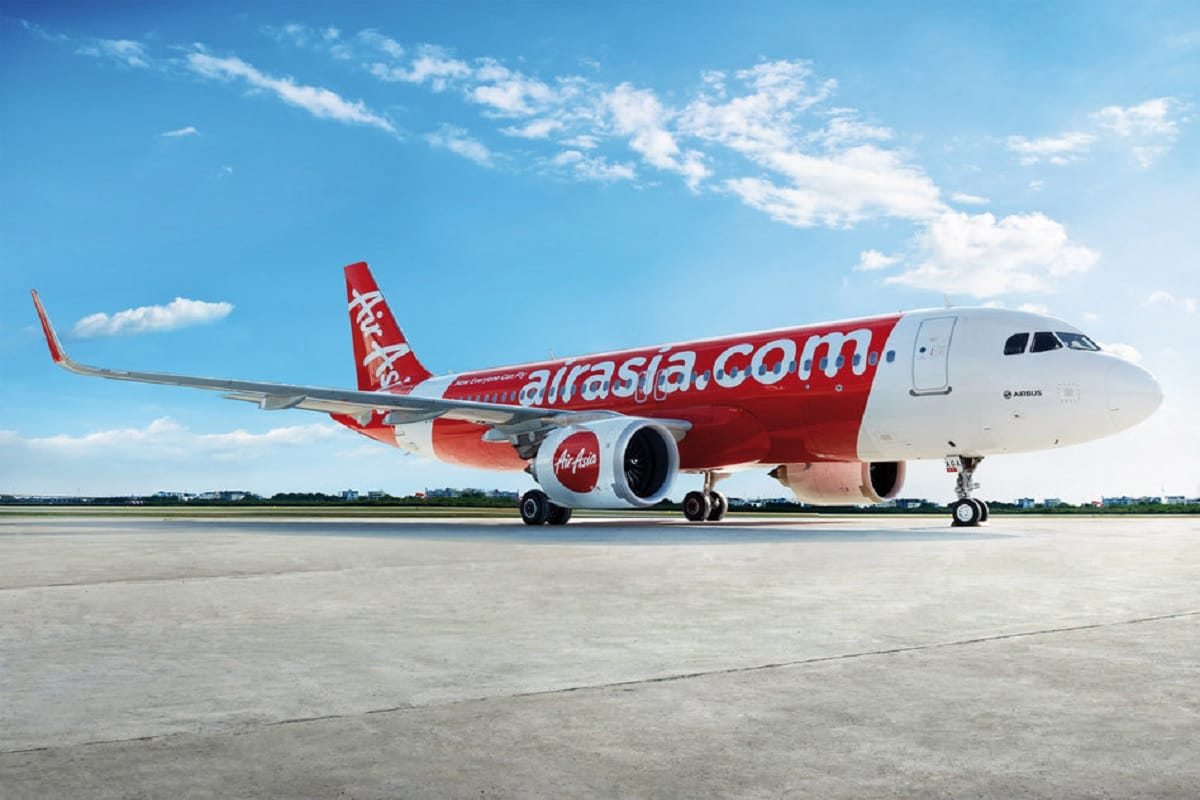 DGCA suspended AirAsia India pilot for sending erroneously transmitting hijack code to the ATS