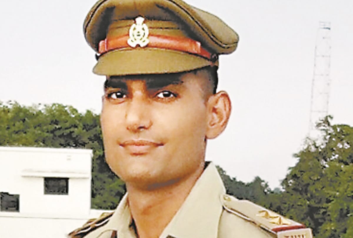 soldiers molested a lady in lucknow